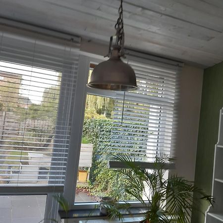 ブルージュ Our Lily House, Een Gezellig Familiehuis In Rustige Omgevingヴィラ エクステリア 写真